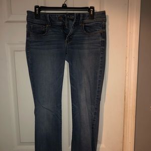 Kick boot American Eagle jeans size 6